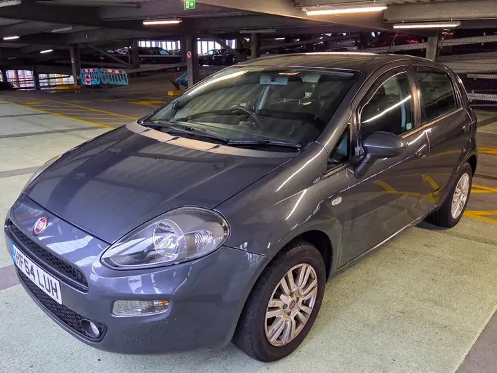Fiat Punto 2014 photo 2