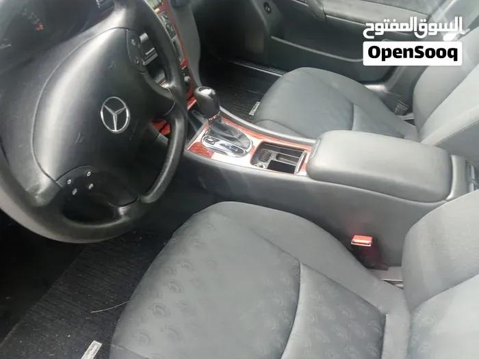 Mercedes-Benz C-Class 2006 photo 3
