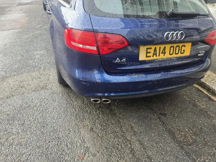 Audi A4 Avant 2014 photo 4