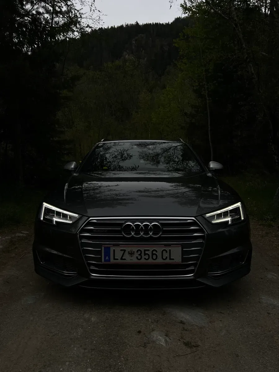 Audi A4 2015 photo 2