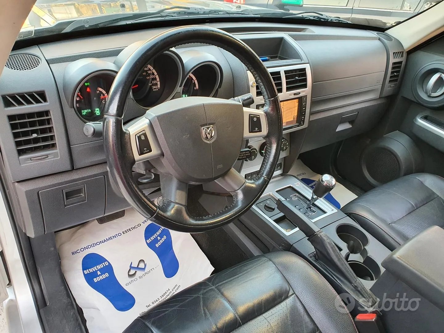 Dodge Nitro 2010 photo 4