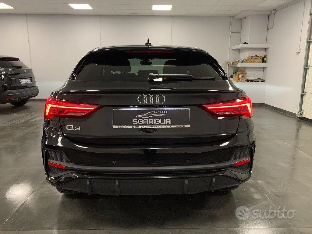 Audi Q3 2022 photo 5