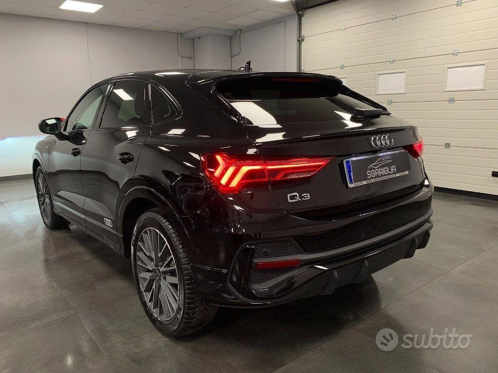 Audi Q3 2022 photo 4