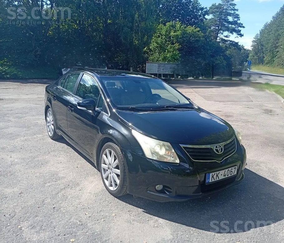 Toyota Avensis 2009 photo 2