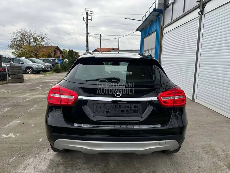 Mercedes-Benz Gla 180 2016 photo 5