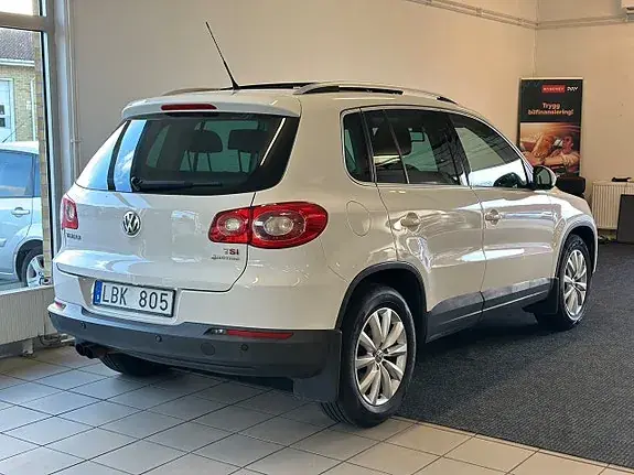 Volkswagen Tiguan 2011 photo 5