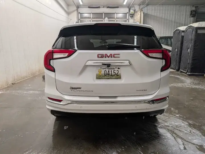 GMC Terrain 2023 photo 5