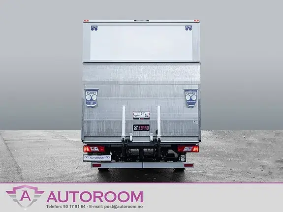 Ford Transit 2023 photo 5