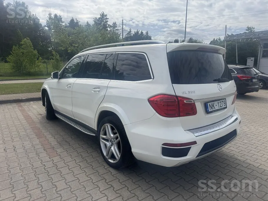 Mercedes-Benz Gl350 2012 photo 3
