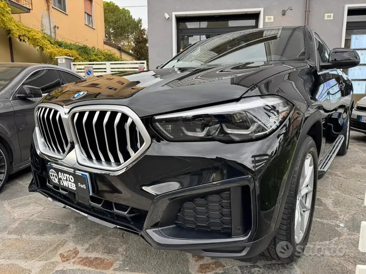 BMW X6 2023 photo 2