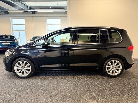 Volkswagen Touran 2016 photo 4