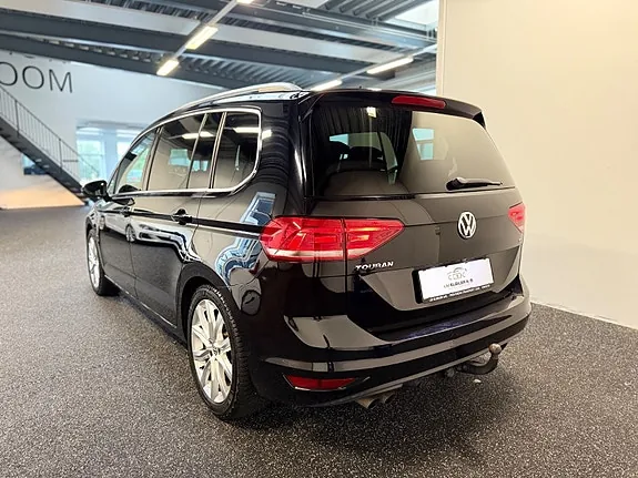 Volkswagen Touran 2016 photo 5