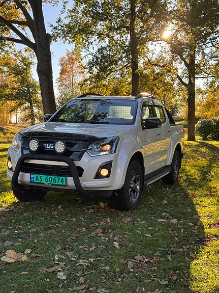 Isuzu D-Max
