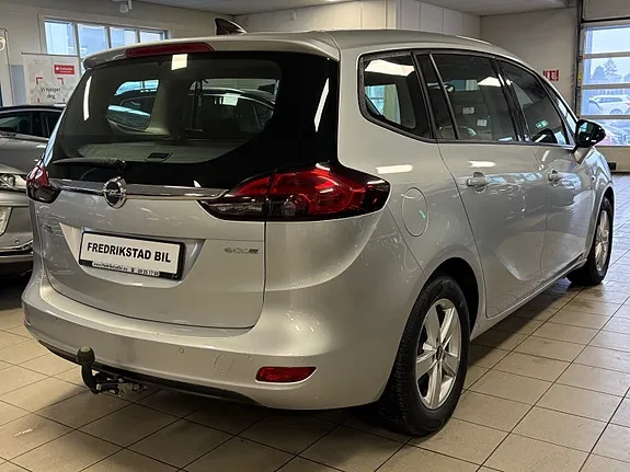 Opel Zafira Tourer 2016 photo 4