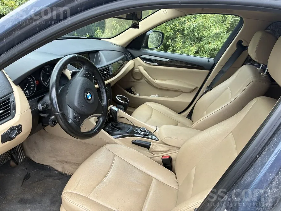 BMW X1 2011 photo 3