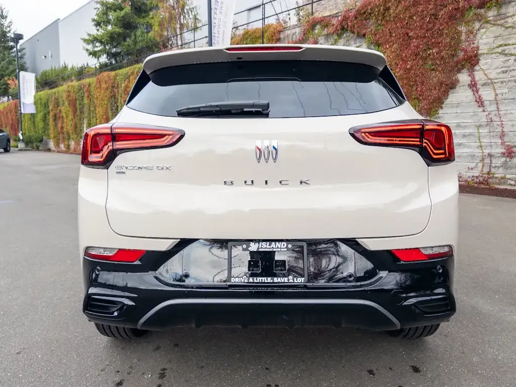 Buick Encore 2026 photo 4