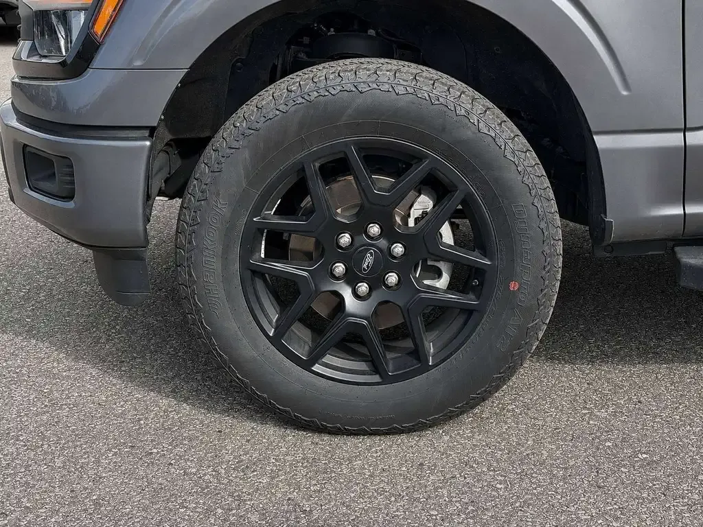 Ford F-150 2024 photo 3