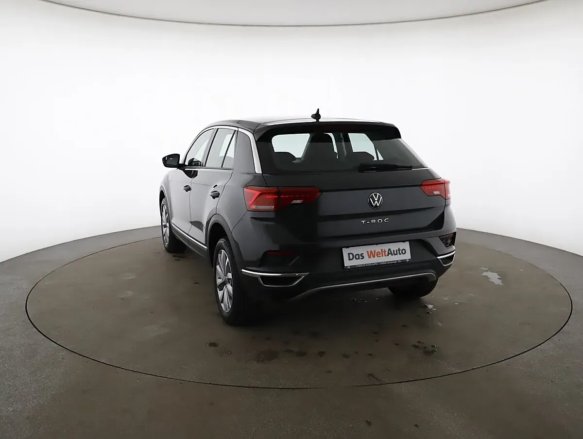 Volkswagen T-Roc 2021 photo 2