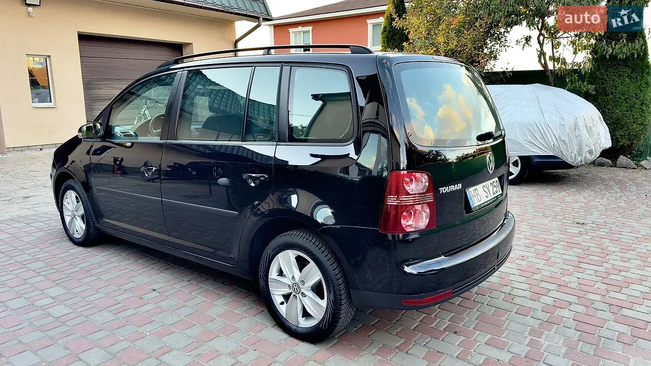 Volkswagen Touran 2007 photo 5