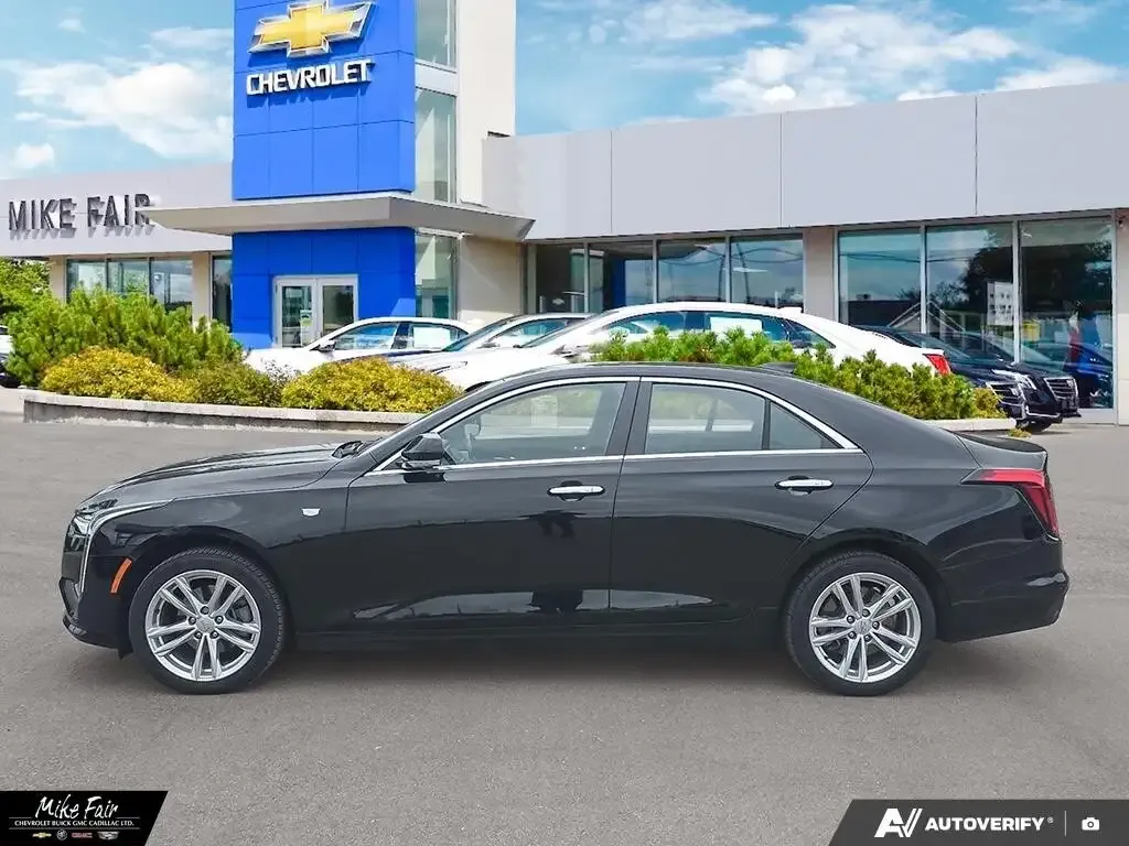Cadillac Ct4