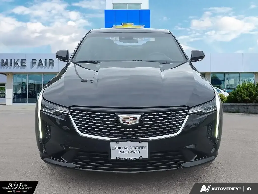 Cadillac Ct4 2022 photo 2