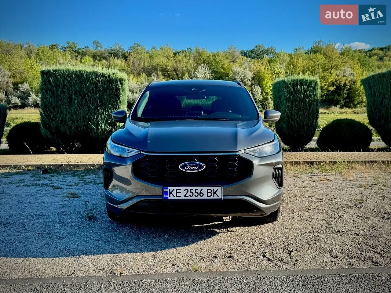 Ford Escape 2024 photo 2