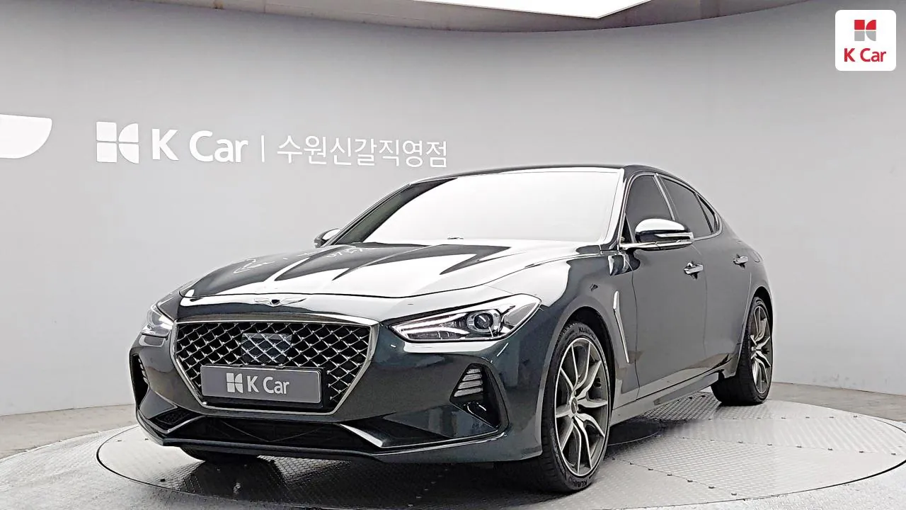 Genesis G70