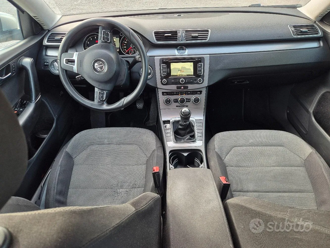 Volkswagen Passat 2014 photo 4