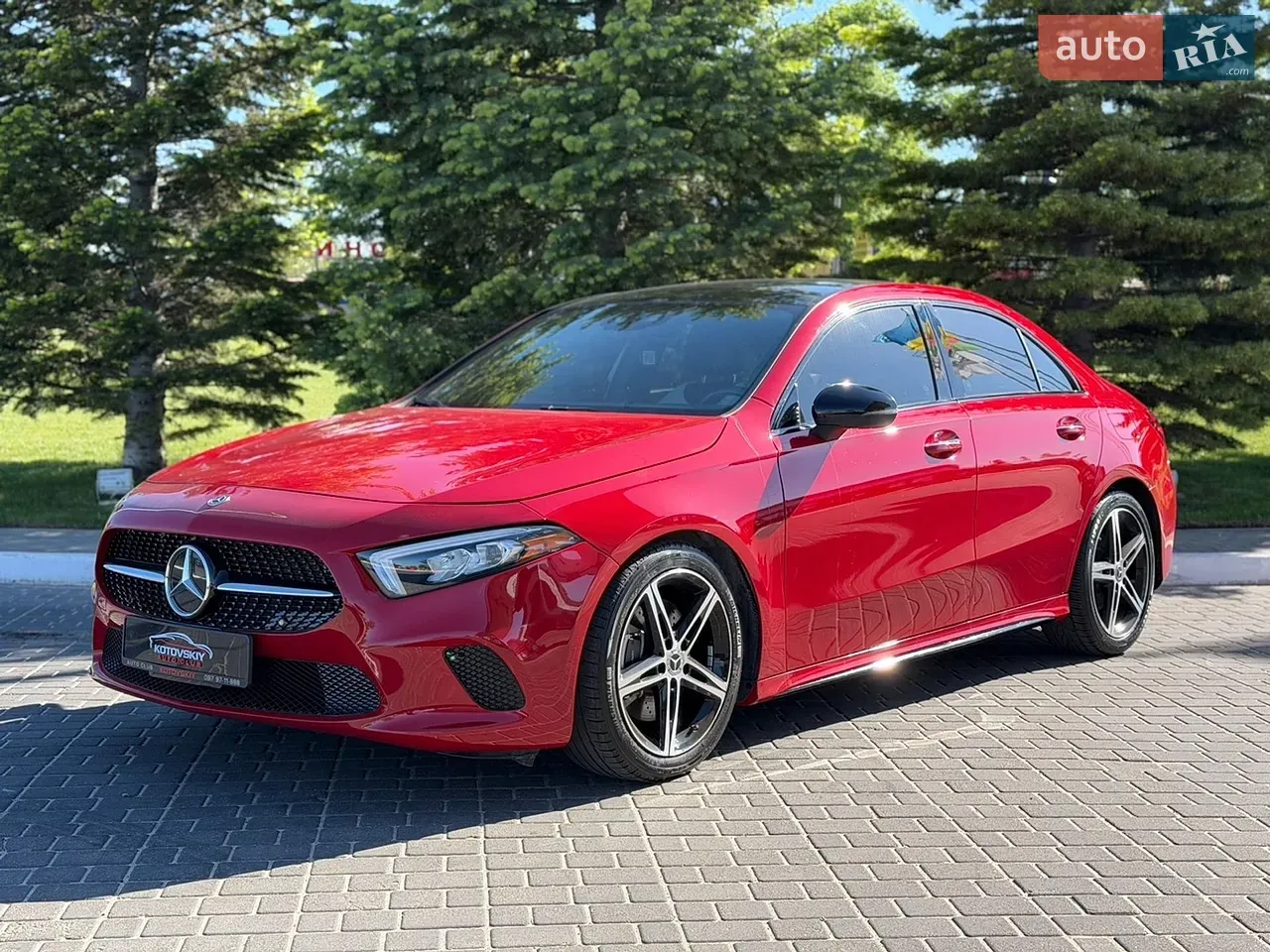 Mercedes-Benz A-Class 2019 photo 2