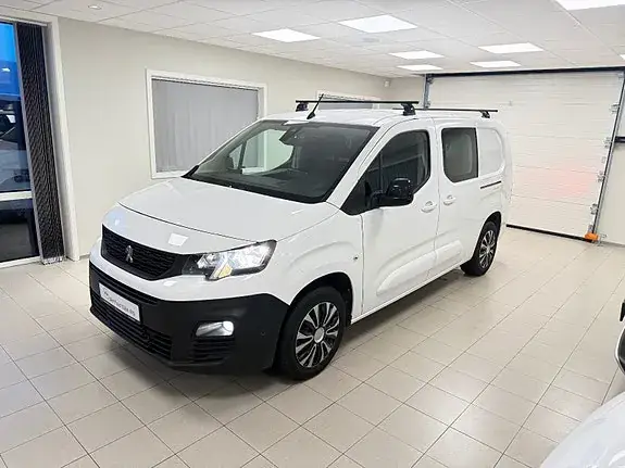 Peugeot Partner 2022 photo 2