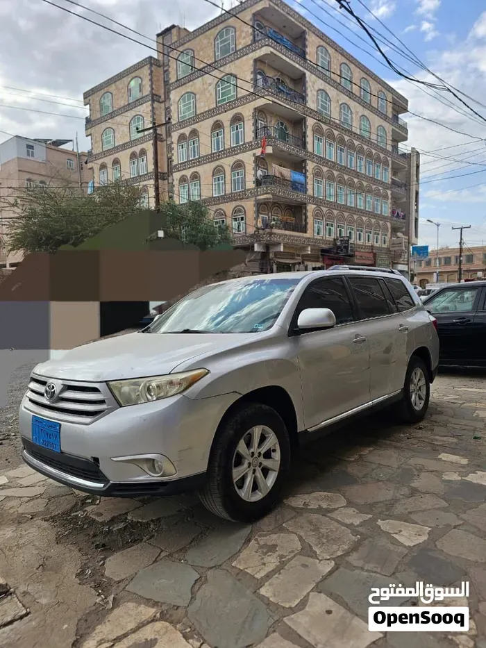 Toyota Highlander 2012 photo 3