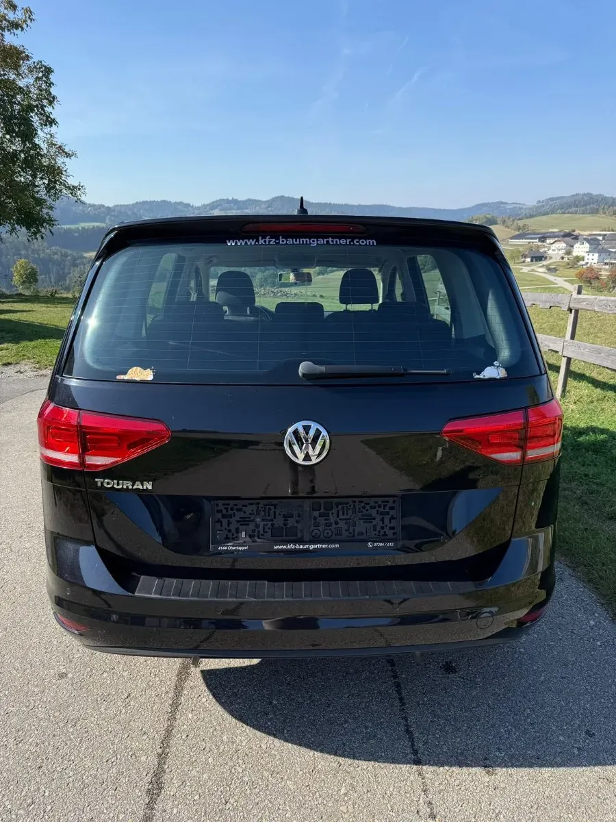 Volkswagen Touran 2019 photo 3