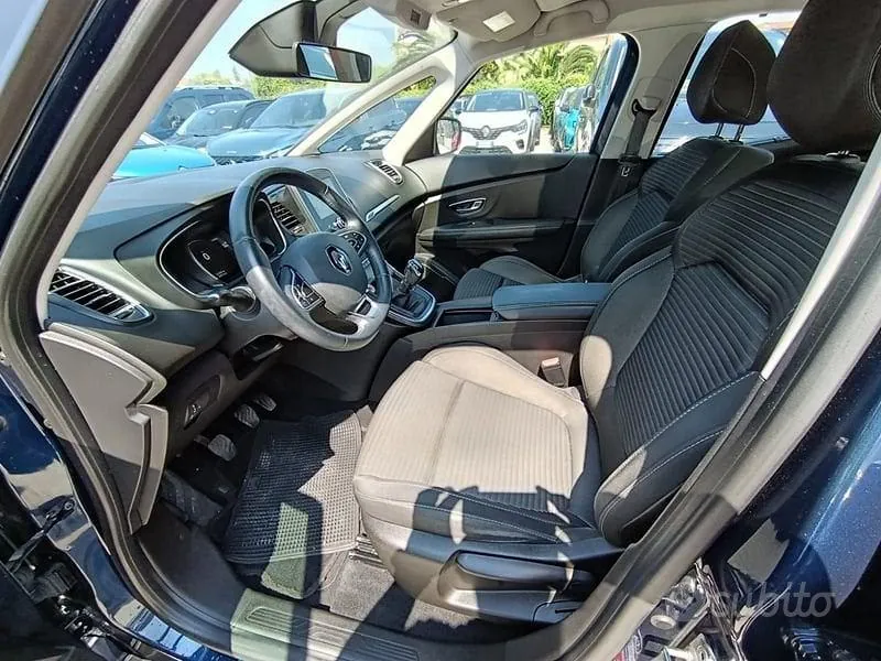 Renault Scenic 2018 photo 5