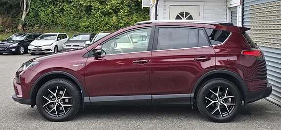 Toyota Rav4 2017 photo 5