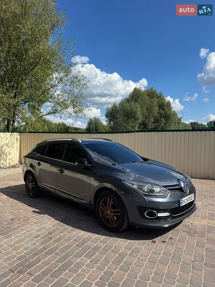 Renault Megane 2015 photo 2