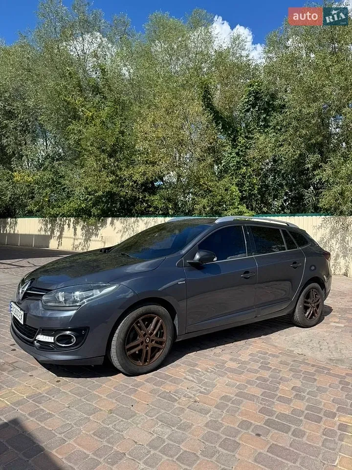 Renault Megane 2015 photo 4