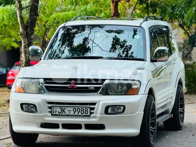 Mitsubishi Montero