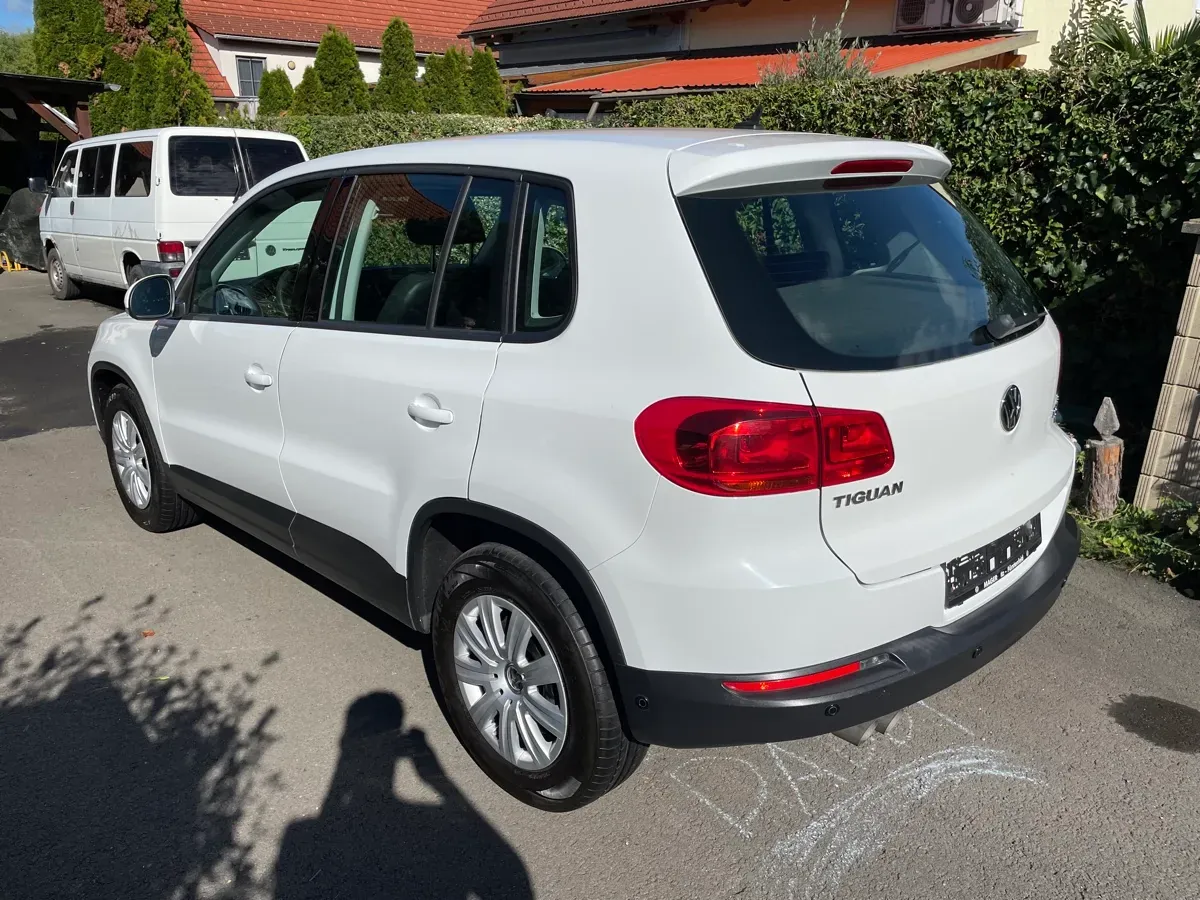Volkswagen Tiguan 2015 photo 2