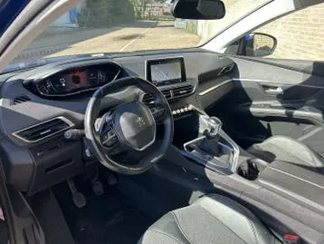 Peugeot 3008 2018 photo 3