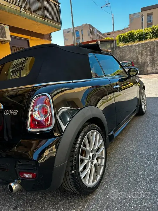 Mini Mini Cooper Cabrio 2015 photo 4
