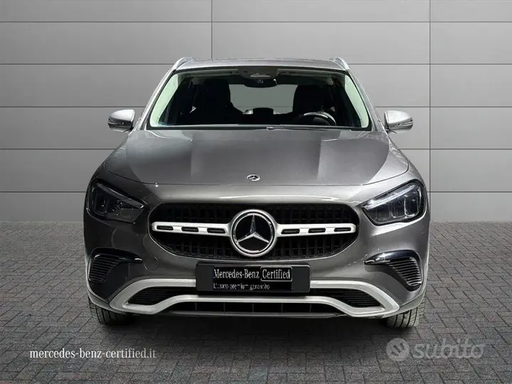 Mercedes-Benz Gla 2024 photo 3