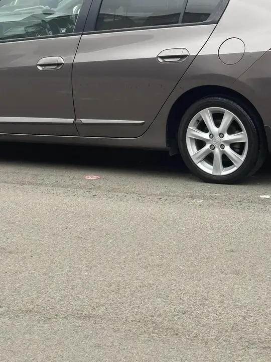 Honda Insight 2010 photo 5