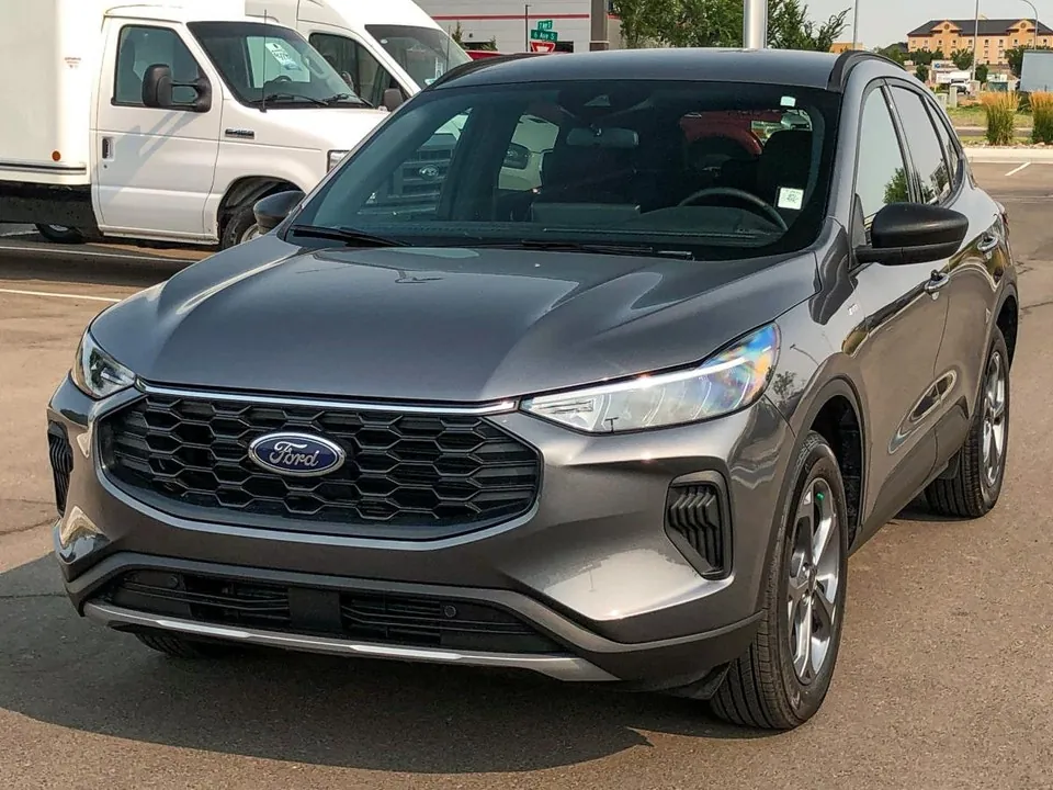 Ford Escape 2025 photo 4