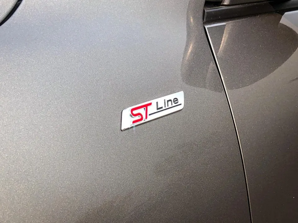 Ford Escape 2025 photo 3