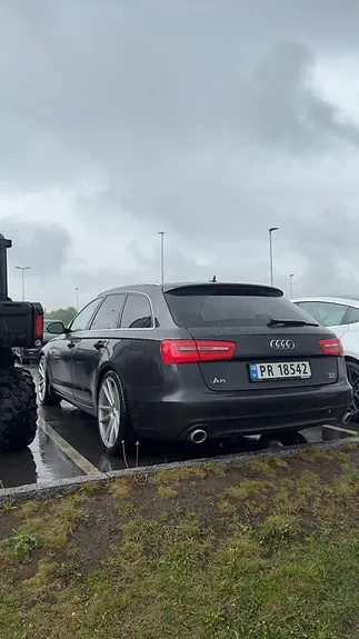 Audi A6 2012 photo 4