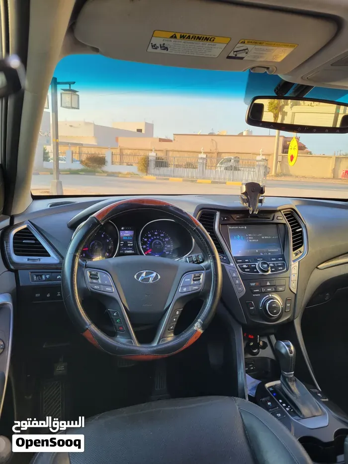 Hyundai Santa Fe 2016 photo 3