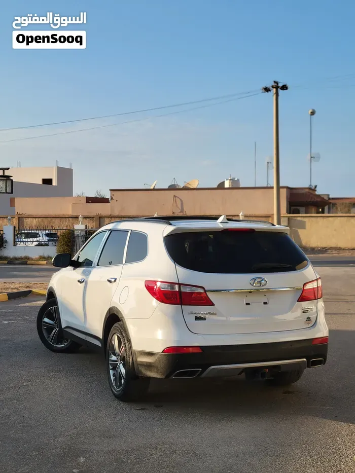 Hyundai Santa Fe 2016 photo 2