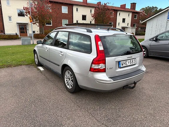 Volvo V50