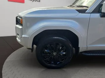 Toyota Land Cruiser Prado 2024 photo 5