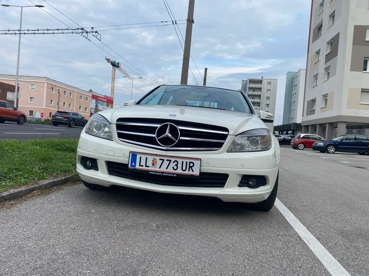 Mercedes-Benz C-Class 2008 photo 3